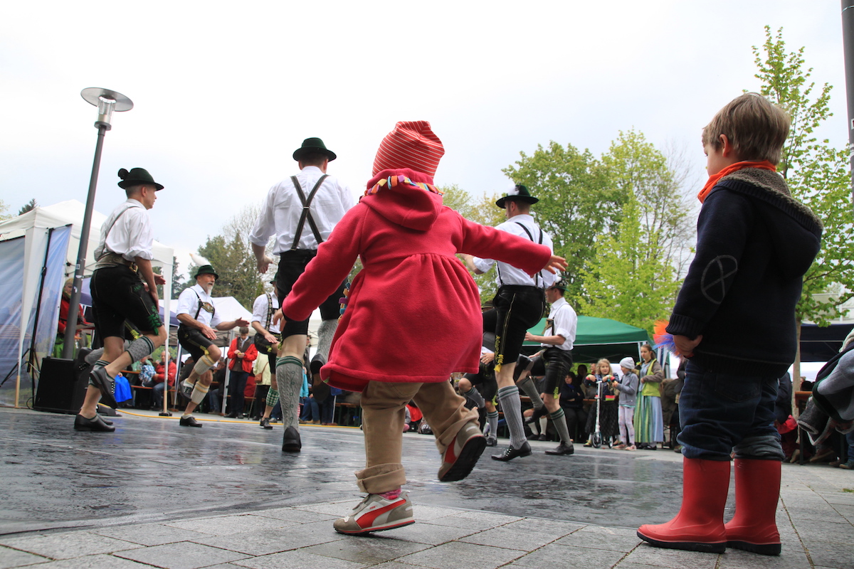 Schuhplatteln & Volkstanz